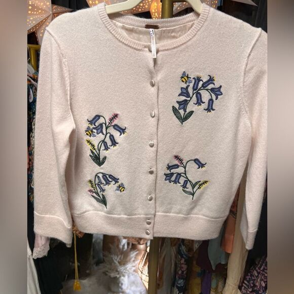 Free People All Mine Silk Lined Embroidered Cardi Pastel Peach Combo NWOT - Picture 8 of 11